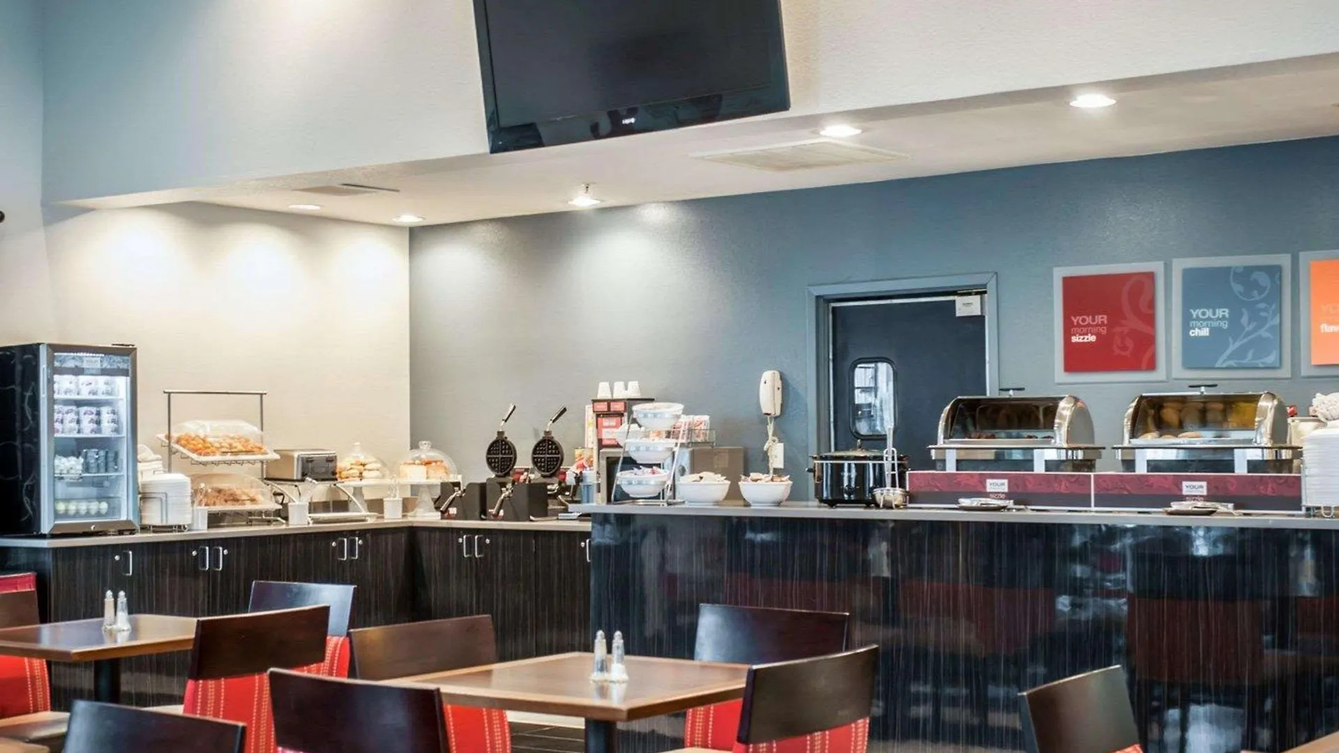 Comfort Suites Nashville Airport - Bna Hotel